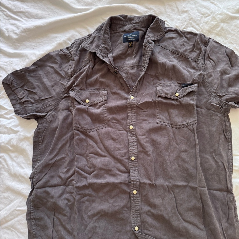 Lucky Brand Men’s Short Sleeve Button-Down Shirt in Taupe Brown